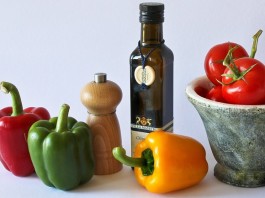 Does Vegetable Oil Go Bad?