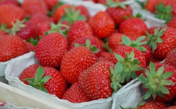 How Long Do Strawberries Last?