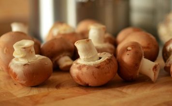 Can You Eat Mushrooms Raw?